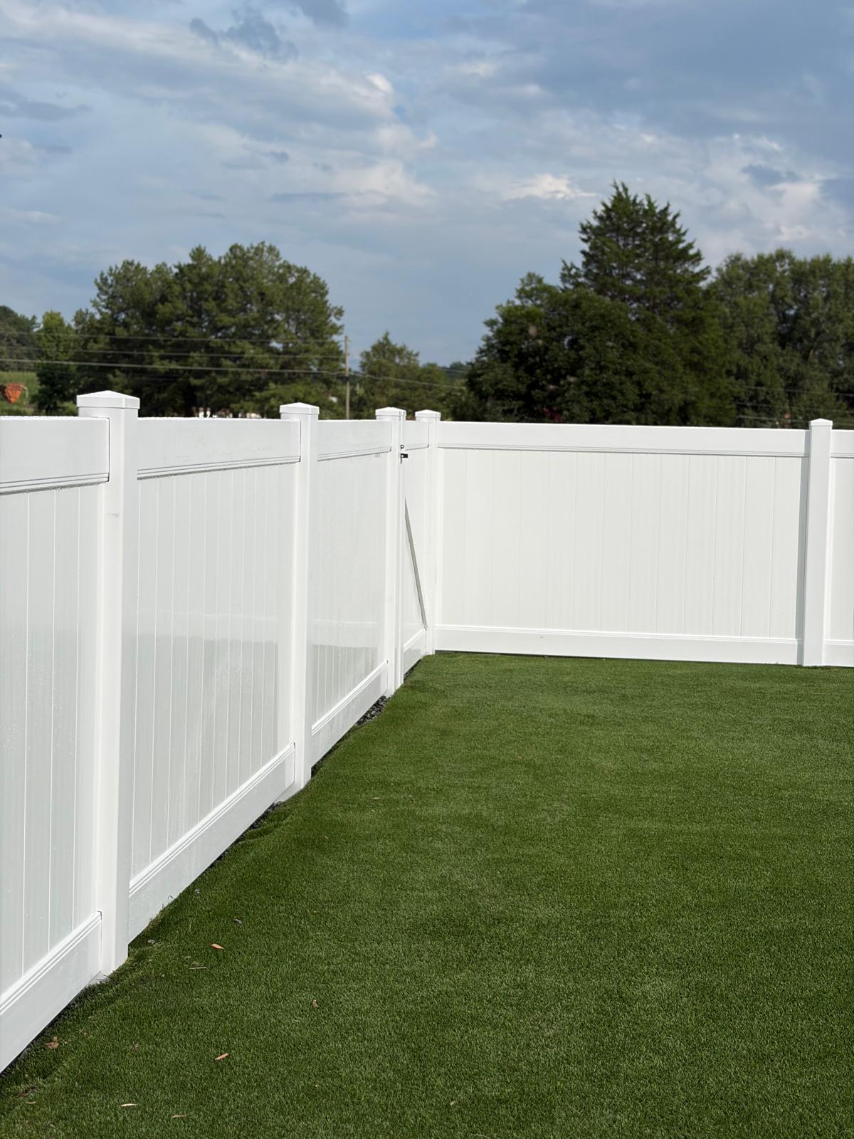 Vinyl Fencing Charlotte NC